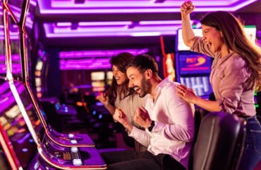 ক্রিকেট ও ফুটবল কনটেন্টসহ tk11 bet বিভাগ